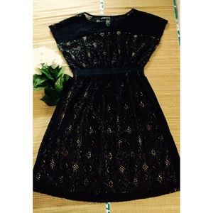 🌟Nude & Black Lace Cocktail Dress