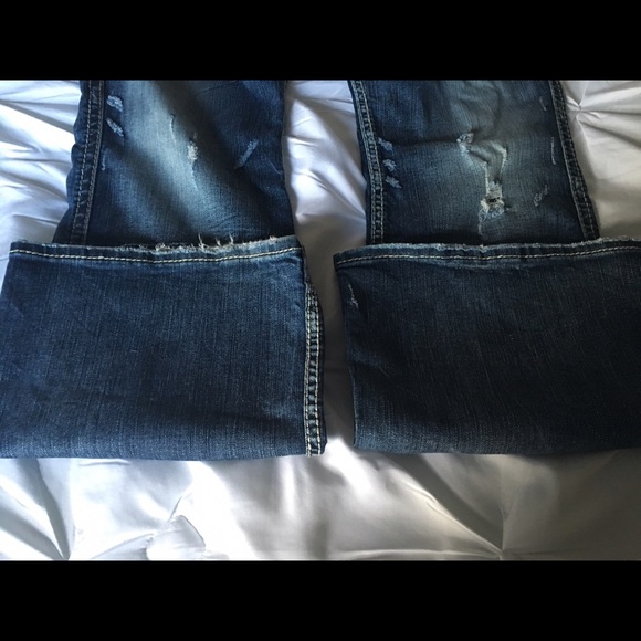 Sold - Picture 3 of 3