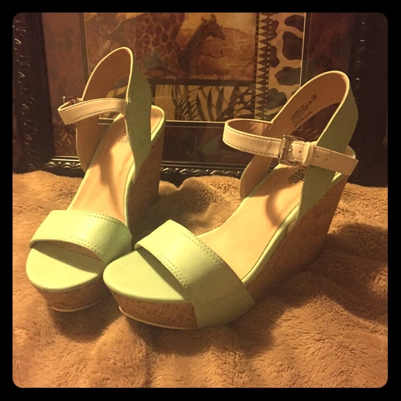 Light Mint Green Wedge Shoes!