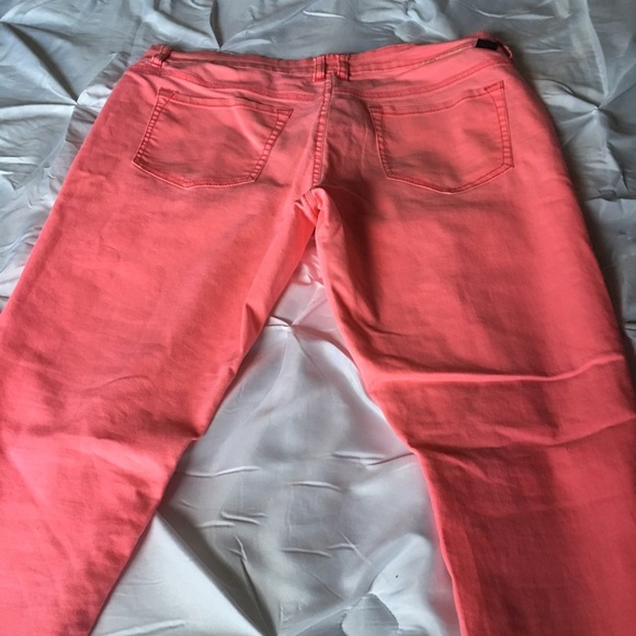 Sold - Picture 1 of 2