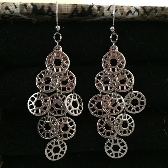 SOLD NWOT Lia Sophia Earrings