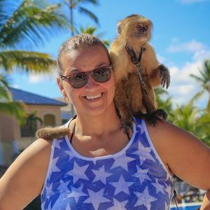 Meet your Posher, Rhonda