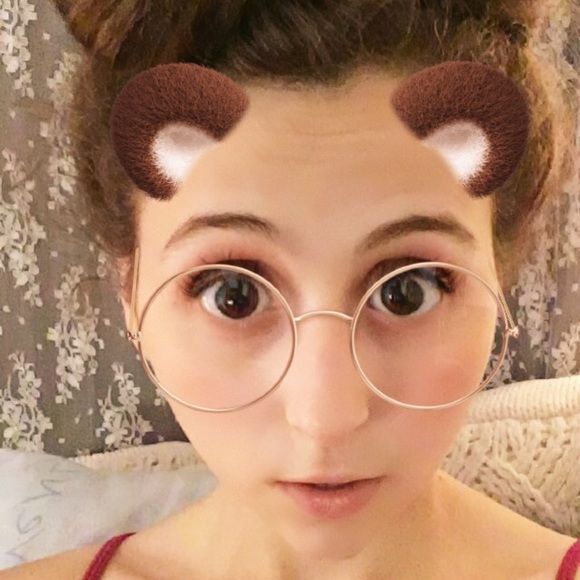 Meet your Posher, Sasha - Picture 1 of 2