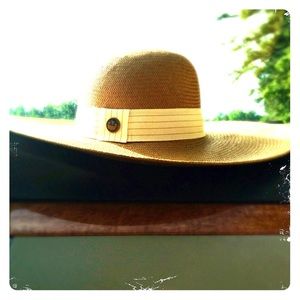 ⬇️⬇️☀️Straw Sunhat☀️