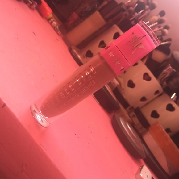 Jeffree Star liquid lipstick