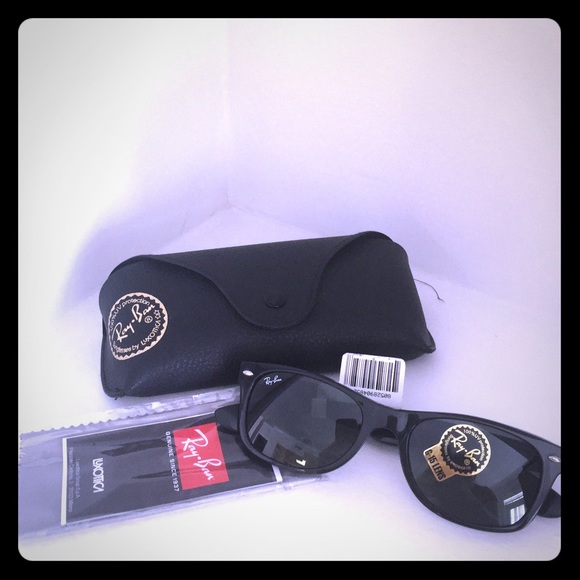 Uni-sex ray ban sunglasses⬇️⬇️⬇️