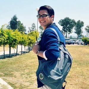 Meet your Posher, Darian