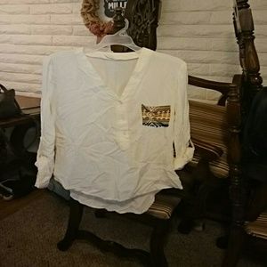 Cream 3/4 sleeve with fancy pocket