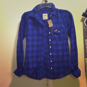 Hollister black and blue flannel(never worn)
