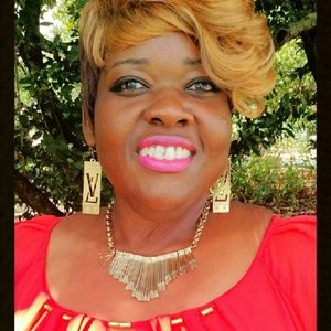 Meet your Posher, Catina