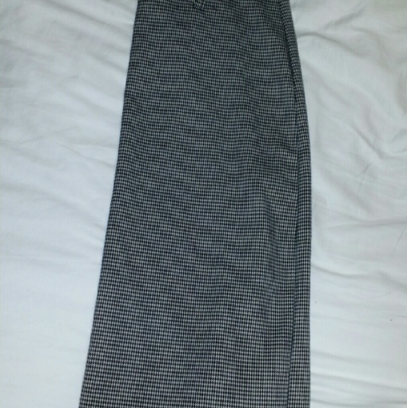 Long pencil skirt