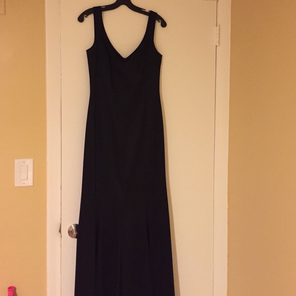 David Meister black gown with train - Picture 1 of 3