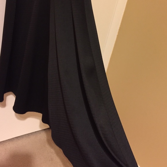 David Meister black gown with train - Picture 3 of 3