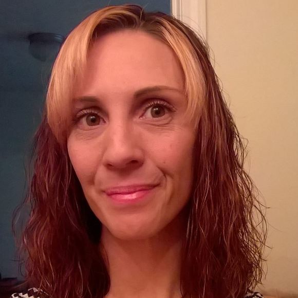 Meet your Posher, Joni - Picture 1 of 1