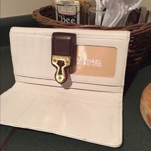 Michael Kors wallet