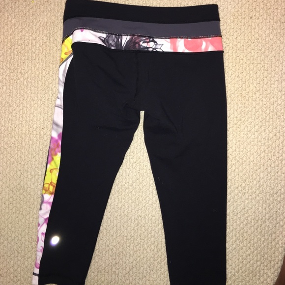 🚫sold🚫Lululemon SE wunder unders crop 6