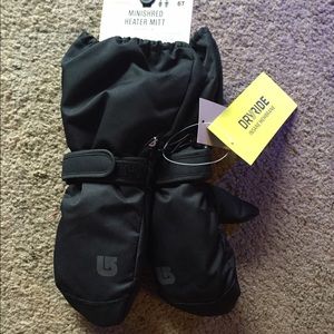 NEW BURTON SNOW GLOVES