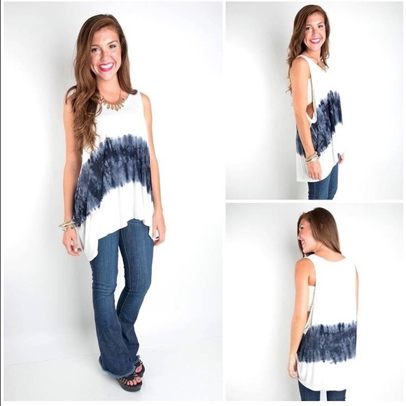 Tie die top