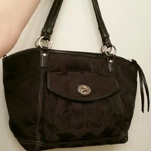 ❎❎SOLD❎❎ Authentic coach bag