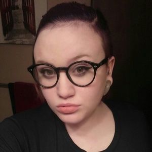 Meet your Posher, Gabby