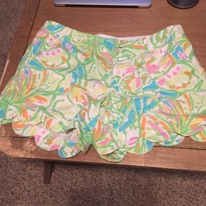 Lilly Pulitzer buttercup shorts