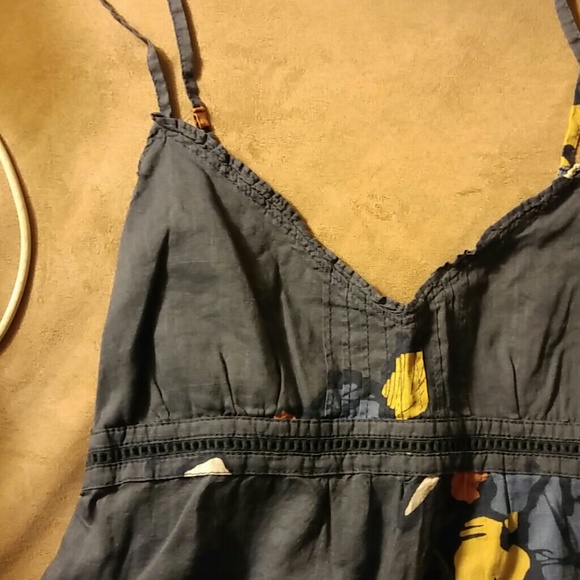 Navy blue floral hollister tank NWOT - Picture 2 of 3