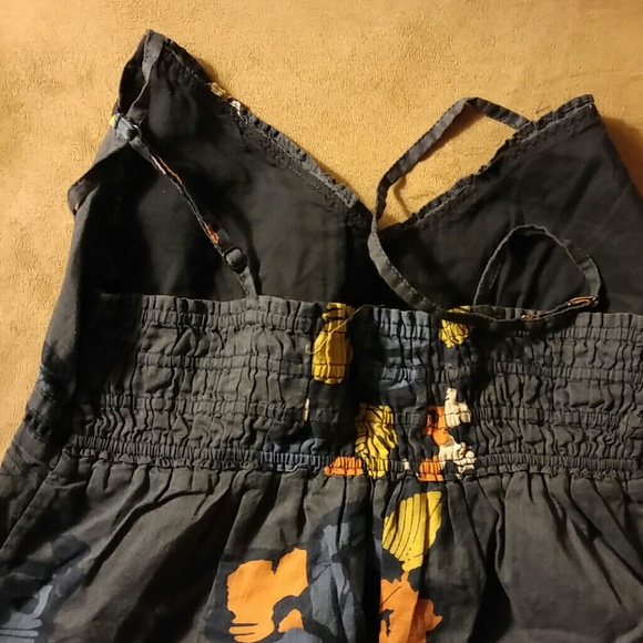 Navy blue floral hollister tank NWOT - Picture 3 of 3