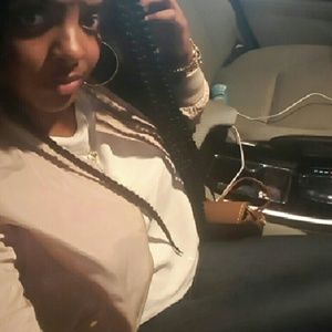 Meet your Posher, Shamirah