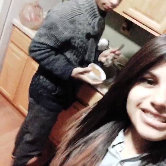 Meet your Posher, Juli