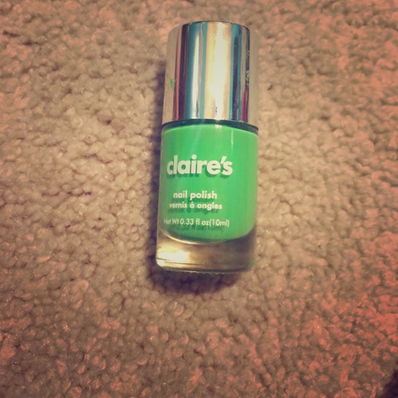 Claire's "lime time" nail polish