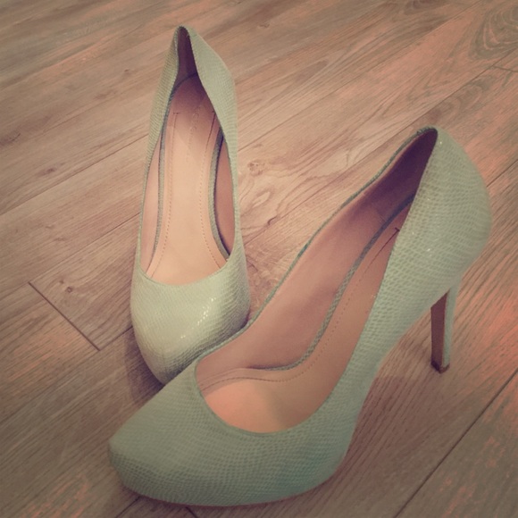 BCBGeneration Mint Green Pumps