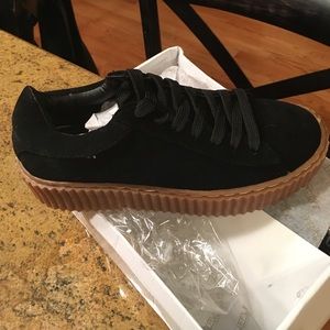 black "puma creepers" look a likes