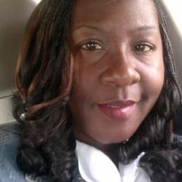 Meet your Posher, Mishea