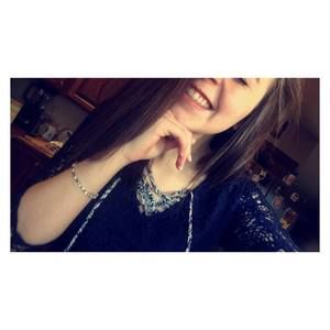 Meet your Posher, Alivia