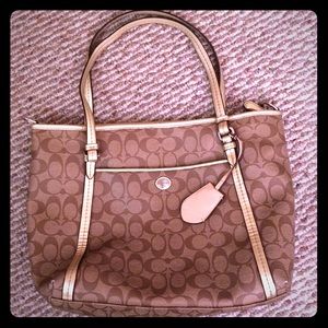 Coach Factory tote bag with C pattern
