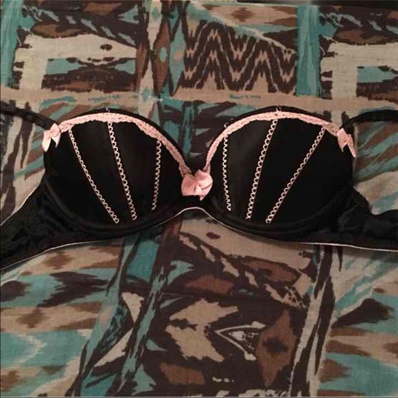 VS 34B Push Up Bra - Picture 4 of 4