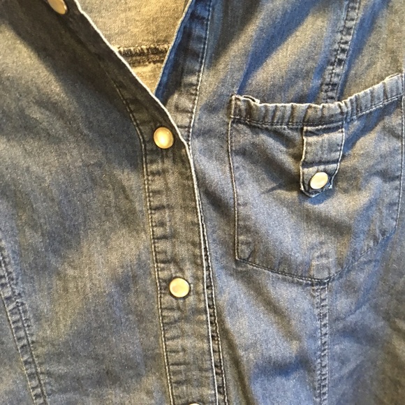 GIFTEDRoll Tab Dark Wash Chambray Button Tunic - Picture 4 of 4