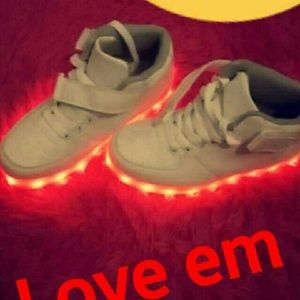 Meet your Posher, Jodi-ann