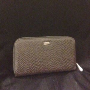 All about the Benjamin's wallet