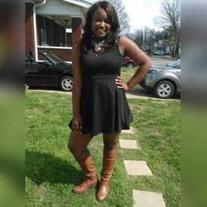 Meet your Posher, Ronesha