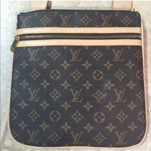 Louis Vuitton Crossbody