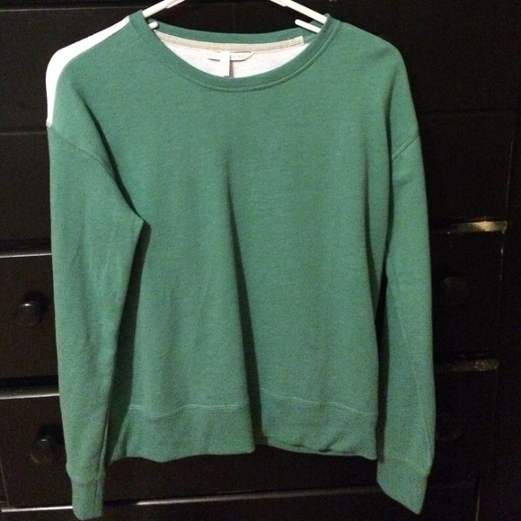 Victoria's secret crewneck sweater