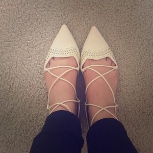 Laces up flats❤️