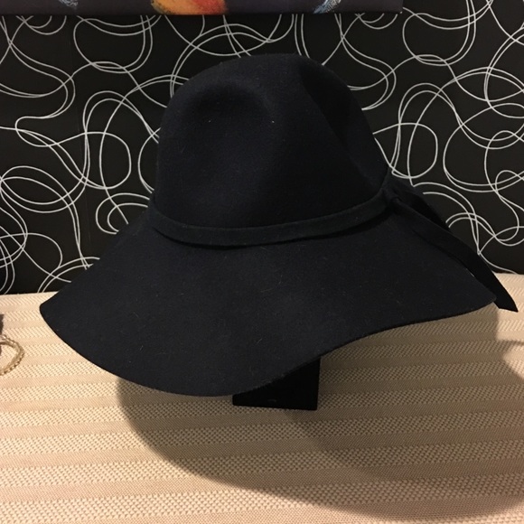 Hat - Picture 2 of 2