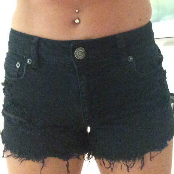 American Eagle black high waisted shorts!