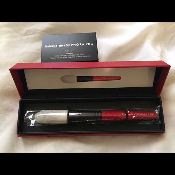 Limited edition hakuho-do + SEPHORA PRO Brush✨