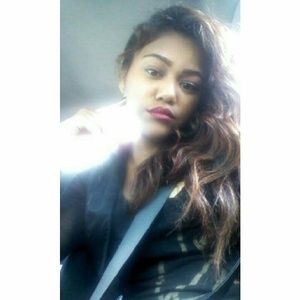 Meet your Posher, Gabrielle