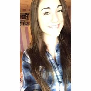 Meet your Posher, Alyssa