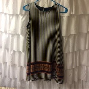 Cute boutique dress by Audrey 3+1