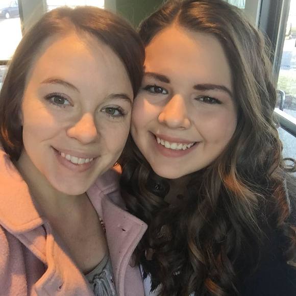 Meet your Posher, Lexi